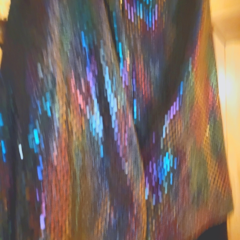 This dress was made by the seamstress it doesnt look so good on the pic.